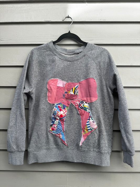 Ribbon Crewneck #4
